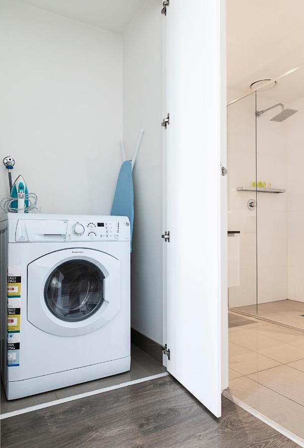 Rnr Serviced Apartments North Мелбърн Екстериор снимка