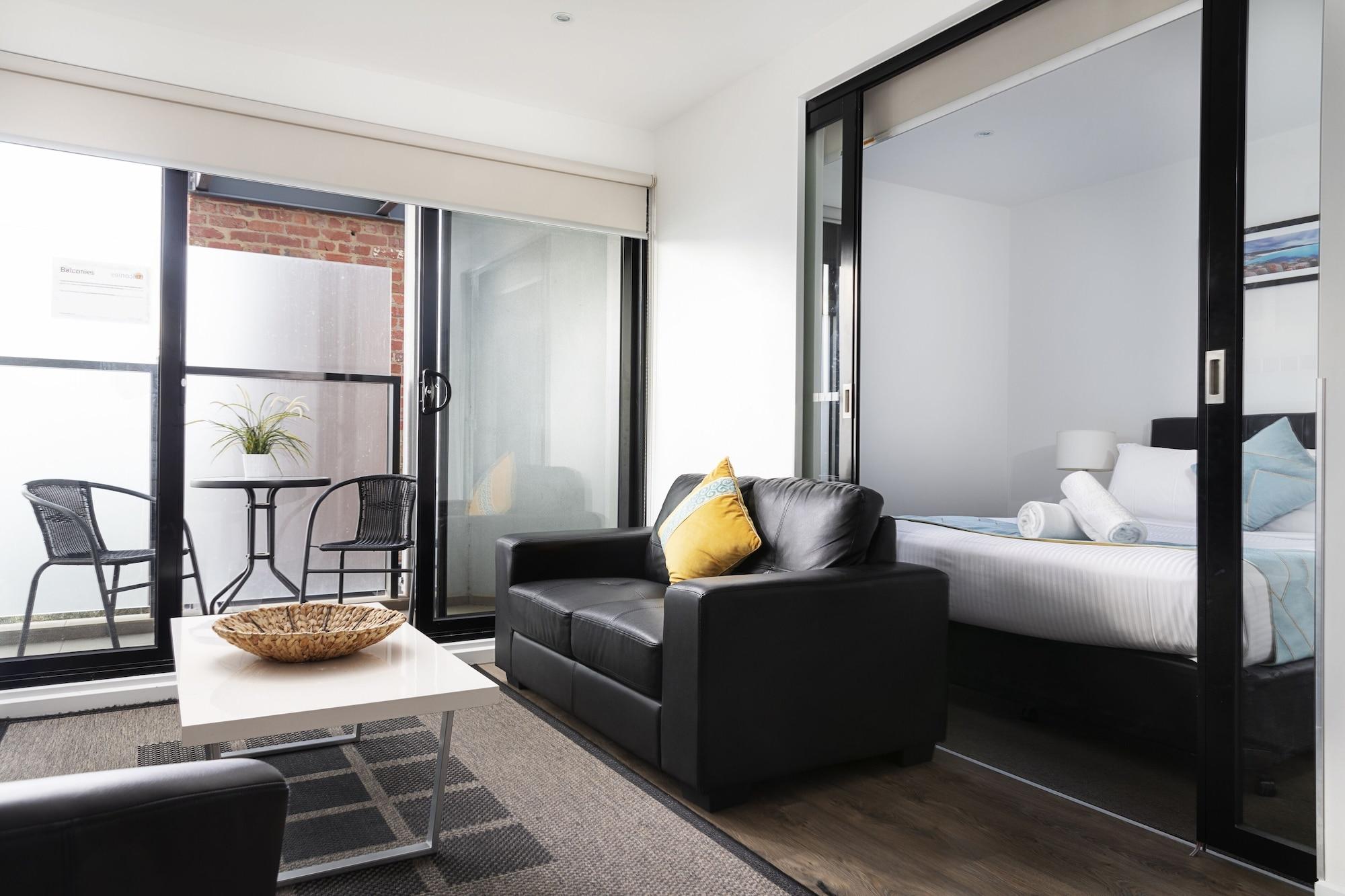 Rnr Serviced Apartments North Мелбърн Екстериор снимка