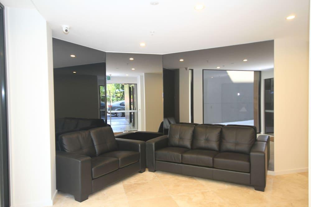 Rnr Serviced Apartments North Мелбърн Екстериор снимка